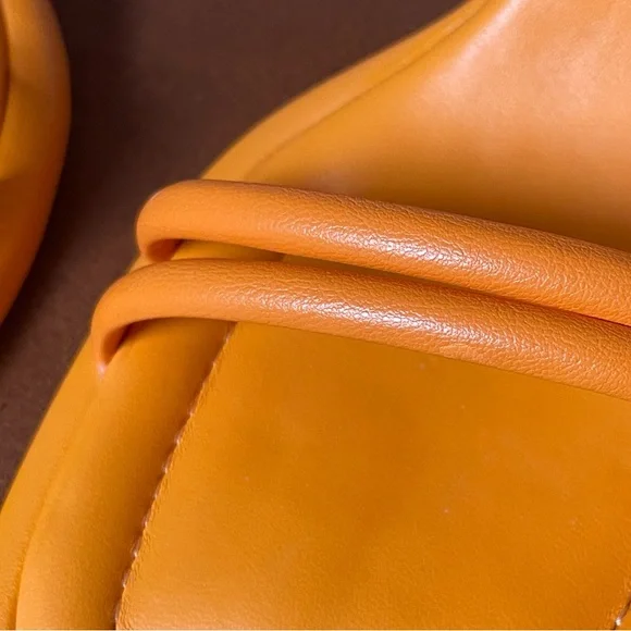 BNWT! SCHUTZ, AGATHA SANDAL, BRIGHT TANGERINE LEATHER 😻🧡🍊 - Picture 11 of 16